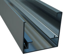 Profilo base laterale a scatto in Al senza bavetta (scegliere bavetta a parte)
