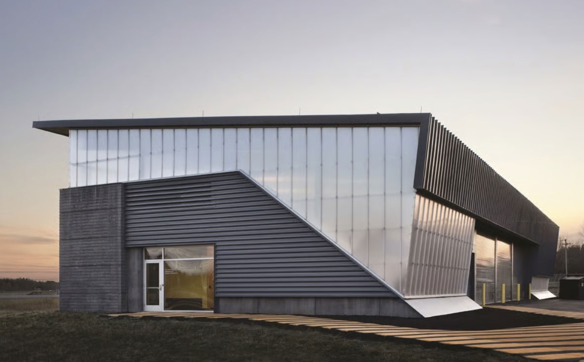 L'architettura
vestita di luce
