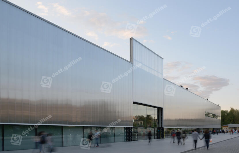 Garage Museum of Contemporary Art | Gorky Park
_3