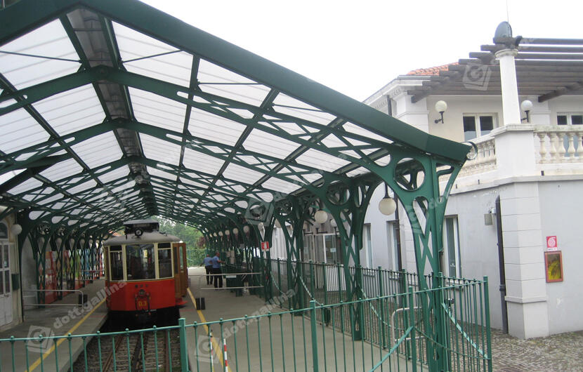 Stazione monorotaia Superga Torino
_3