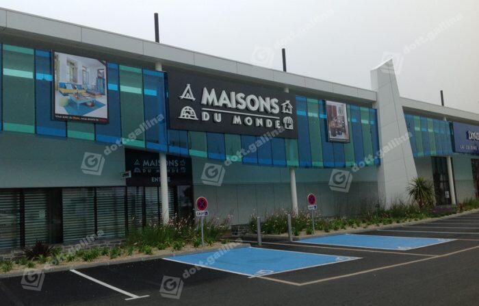 Maisons Du Monde
_1